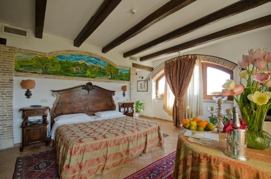 Le Gole Ristorante & Resort Celano Bagian luar foto