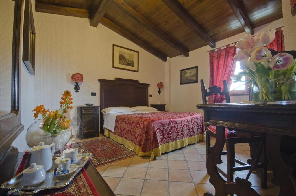 Le Gole Ristorante & Resort Celano Bagian luar foto